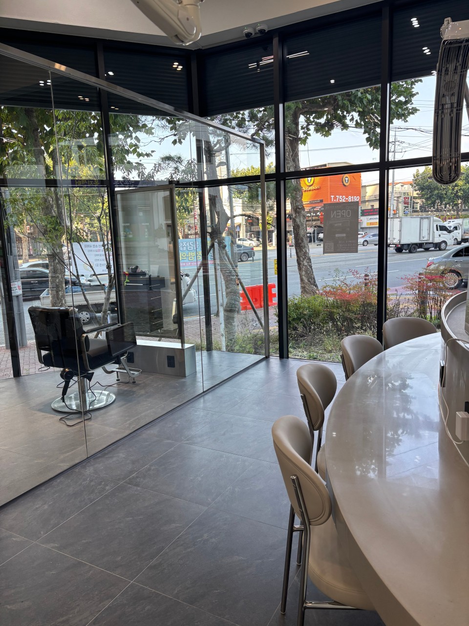 만촌역 프리미엄 헤어살롱 신규 오픈! 남녀 커트·펌·염색·클리닉 체험